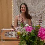 Peggy Bergmann - Mantrasingen auf dem Harmonium