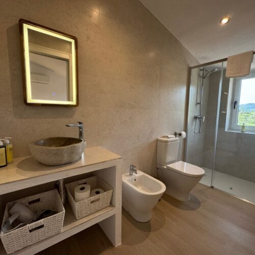 Casa Indigo - Badezimmer Yoga Urlaub Spanien